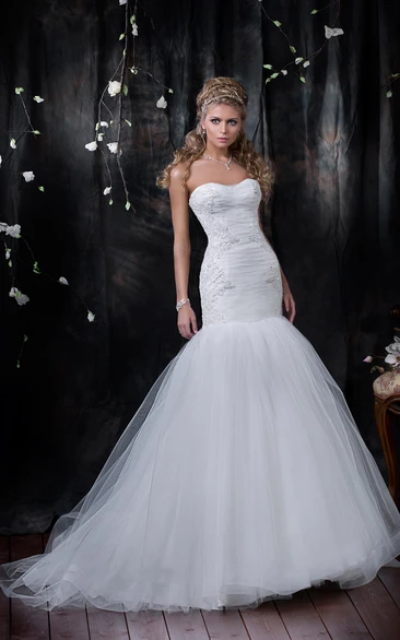 Trumpet Floor-Length Sweetheart Sleeveless Corset-Back Tulle Dress With Appliques And Ruching