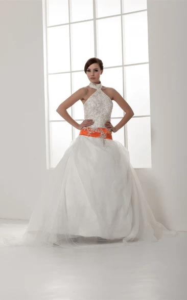 Sleeveless Pick-Up A-Line Lace and Gown With Collar