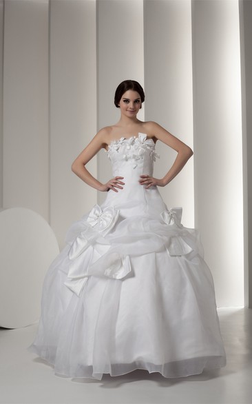 Strapless Pick-Up Zipper Back and Ball-Gown With Bow