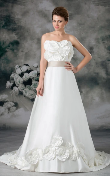 Flattering Strapless Satin Sleeveless a Line Wedding Dresses
