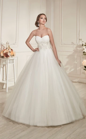 A-Line Long Sweetheart Sleeveless Zipper Tulle Dress With Ruching And Beading