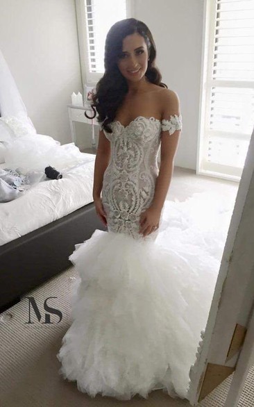 Sexy Off-the-shoulder Mermaid Wedding Dress Long Train With Ruffles