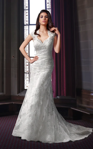 Floor Length Lace Wedding Dress With Keyhole Back