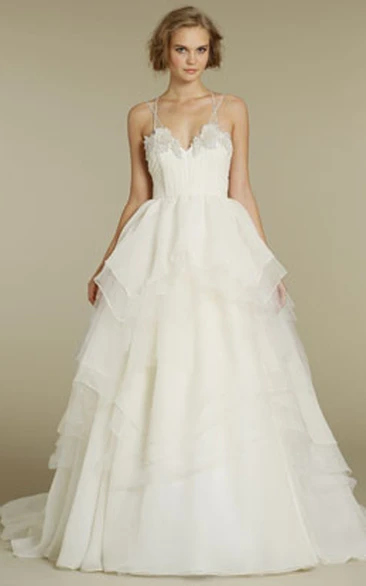 Chic Spaghetti Strap Tulle Organza Ball Gown With Beaded Floral Applique