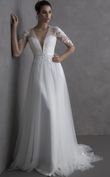 Modern Plunging Neckline A Line Tulle Floor-length 3/4 Length Sleeve Wedding Dress with Appliques