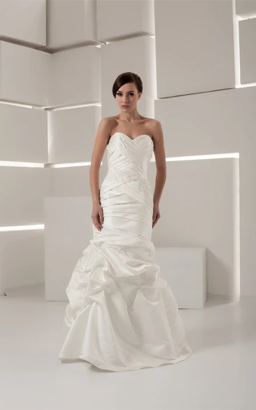 Sweetheart Pick-Up Criss-Cross Lace and Gown With Ruching