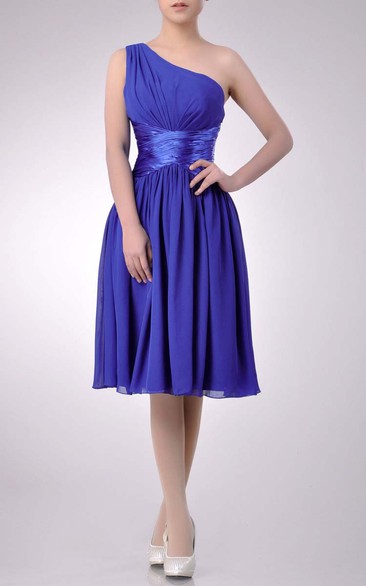 Knee-length One-shoulder A-line Chiffon Bridesmaid Dress With Satin Sash