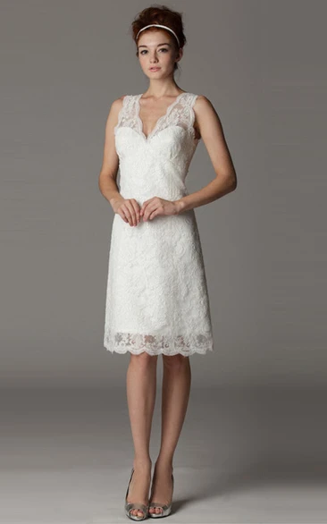 V-Neck Sleeveless Short Lace Wedding Dress