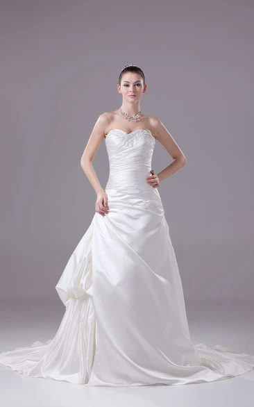 Sweetheart Pick-Up Appliqued Dress With Beading and Ruching