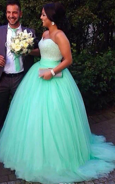 Ball Gown Tulle Sequins Sweetheart Sleeveless Zipper Dress