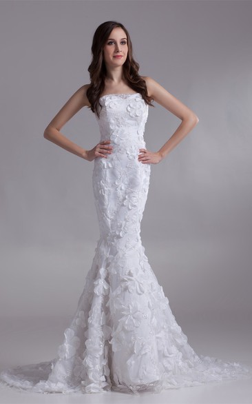 Impressive Strapless Satin Appliqued Trumpet Sleeveless Wedding Dresses
